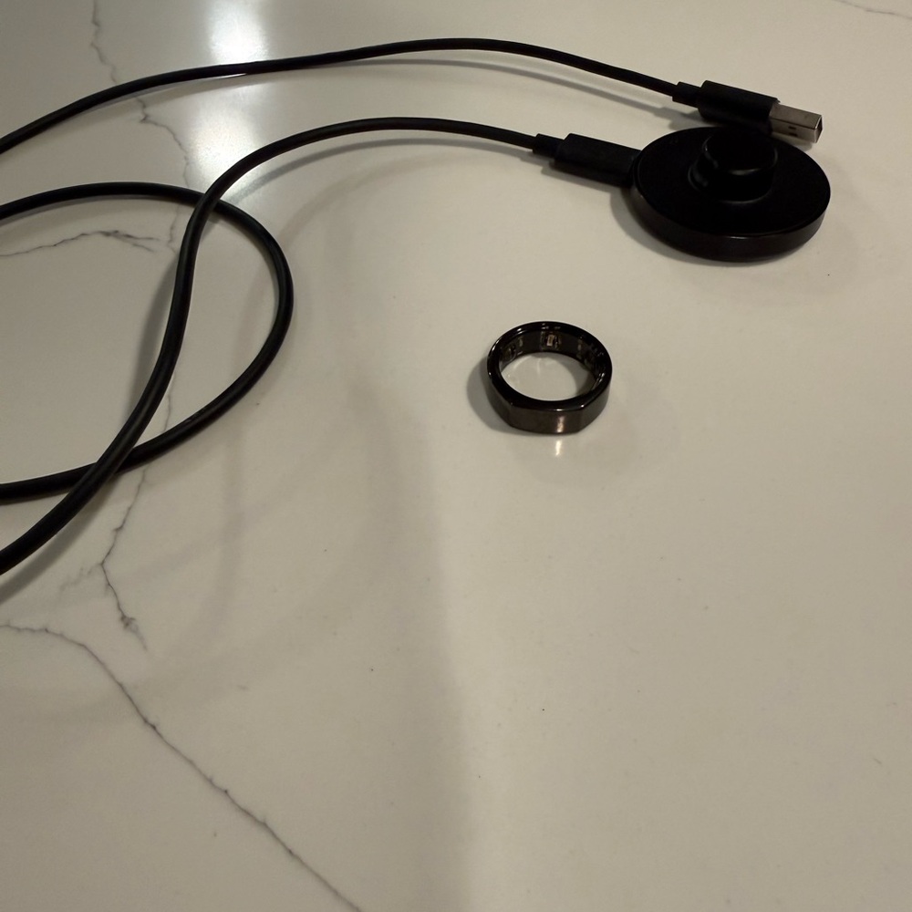 Oura Black Ring